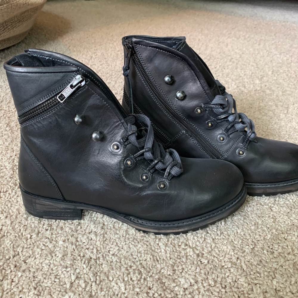 Vintage foundry brand new never worn